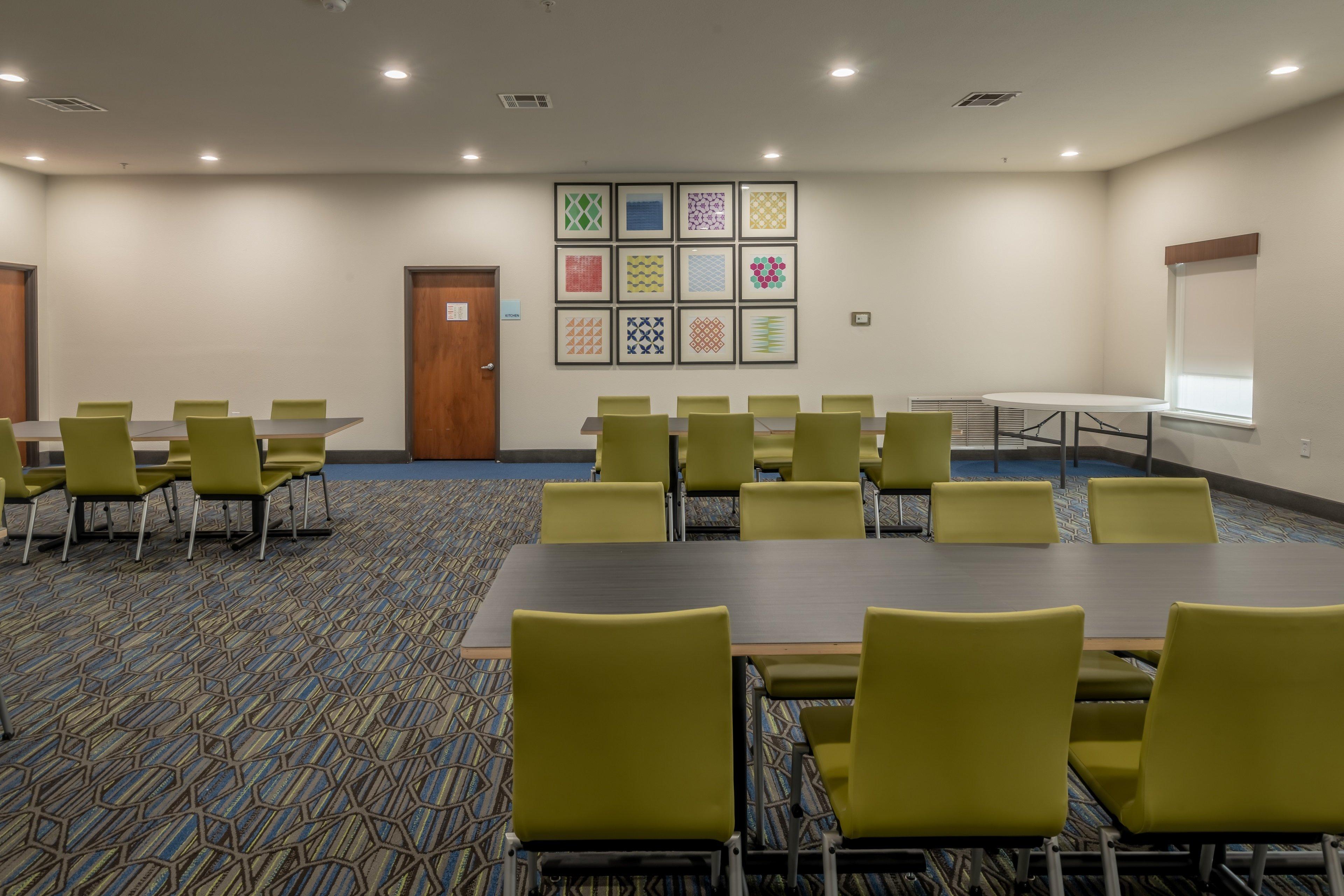 Holiday Inn Express & Suites N Waco Area - West By Ihg Ngoại thất bức ảnh