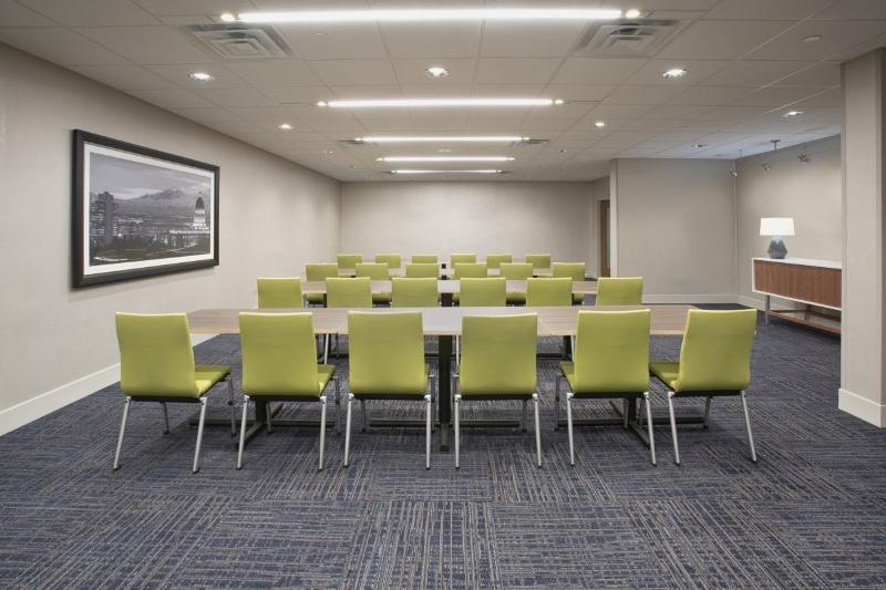 Holiday Inn Express & Suites N Waco Area - West By Ihg Ngoại thất bức ảnh